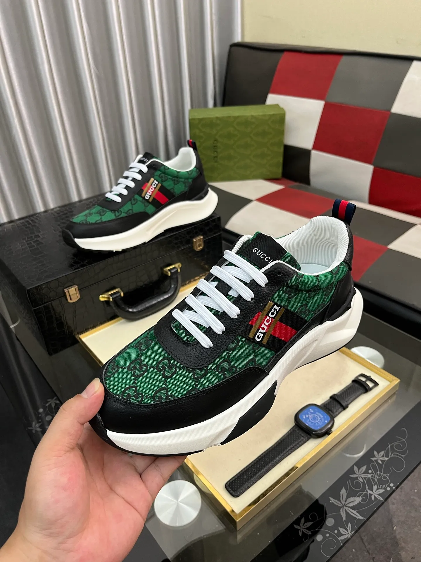 Men's Men's Shoes 💰458 ⌚️⌚️[GUCCI] Gucci men's casual shoes are absolutely popular 🔥The ultimate matching item for trendy men! The charm of super texture is irresistible, the main recommendation, the flower leather color is bright! The upper is made of high-quality brand printed fabric with cowhide, breathable leather lining and wear-resistant rubber sole, noble and elegant! Extremely comfortable🎁🎁You can be as handsome as you want💪 38-445⃣️colors available